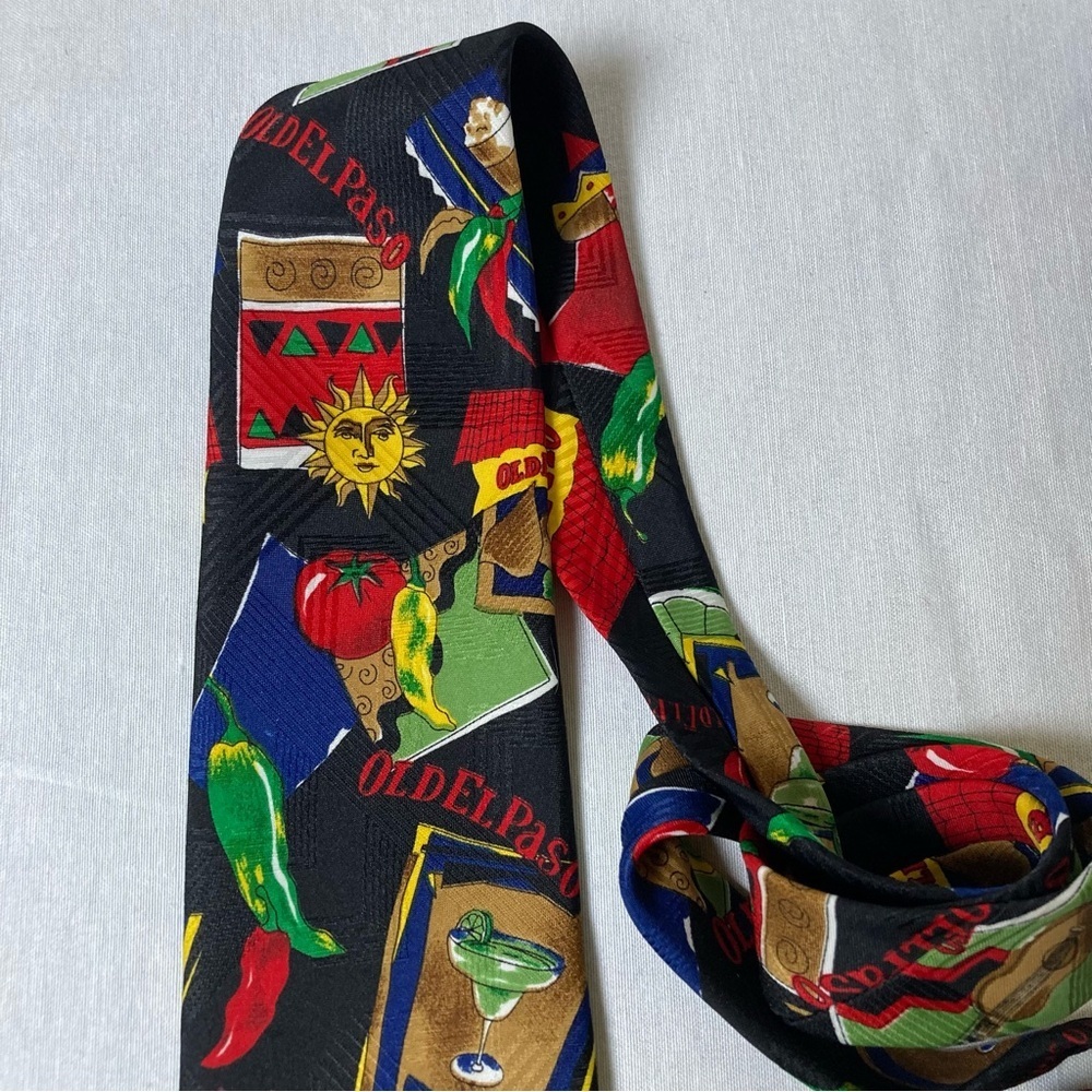 Vintage 1996 Old El Paso Novelty Tie Tex Mex Chili Pepper Sombrero Margarita - Picture 3 of 8